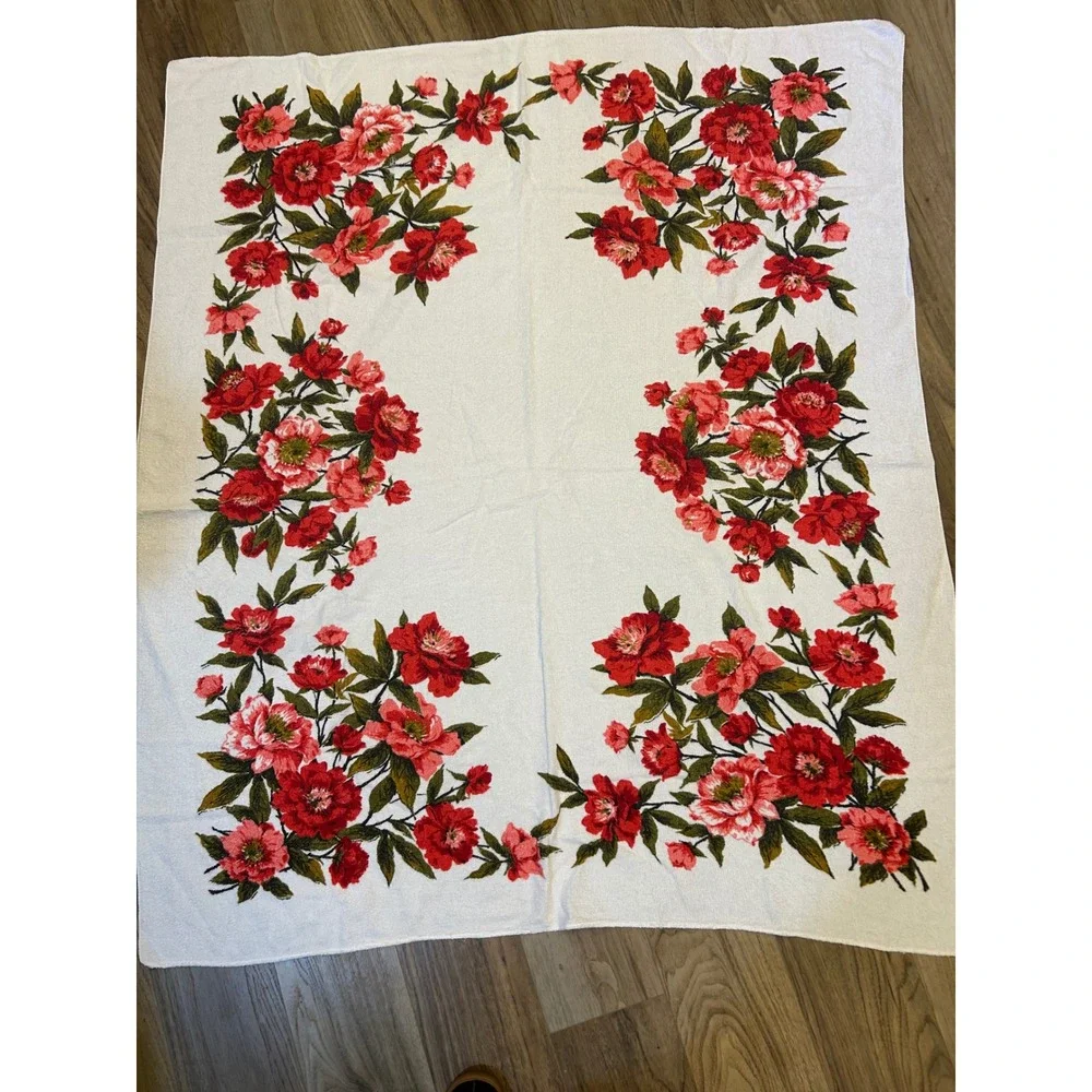 Vintage‎ Floral Terry Cloth Tablecloth Red Pink Peony Botanical Cotton 63x52